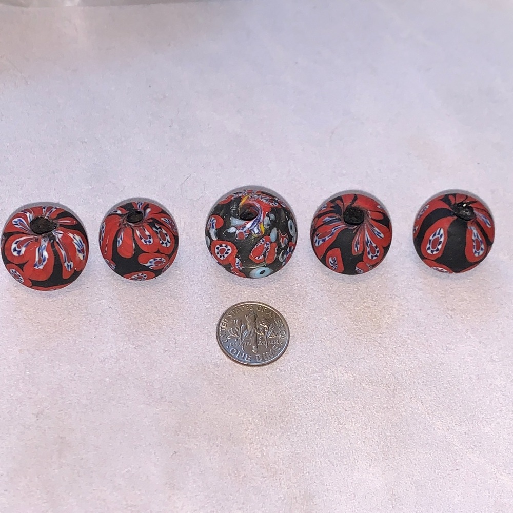 Red and Black Millefiori Glass Beads Set handcrafted vintage